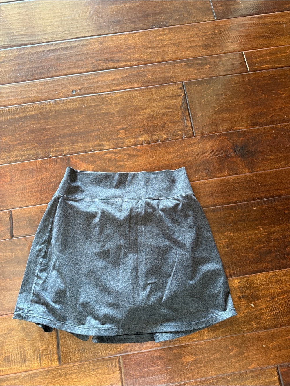 Izod Performance Women's Dark Gray Athletic Skort, NWOT, small